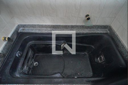 Casa para alugar com 150m², 3 quartos e 2 vagasDetalhe do banheiro