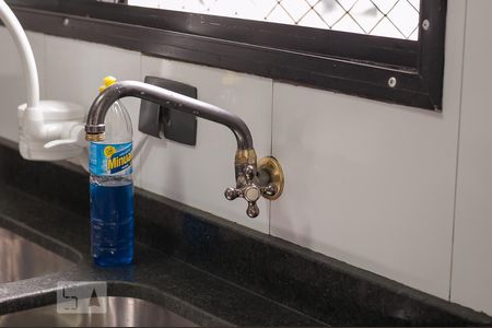 Apartamento à venda com 136m², 3 quartos e 3 vagasCozinha Torneira