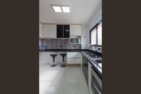 Apartamento à venda com 136m², 3 quartos e 3 vagasCozinha