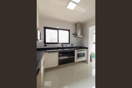 Apartamento à venda com 136m², 3 quartos e 3 vagasCozinha