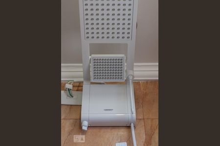 Apartamento à venda com 136m², 3 quartos e 3 vagasBanheiro da Suíte Chuveiro