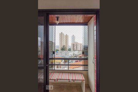 Apartamento à venda com 136m², 3 quartos e 3 vagasVaranda 2