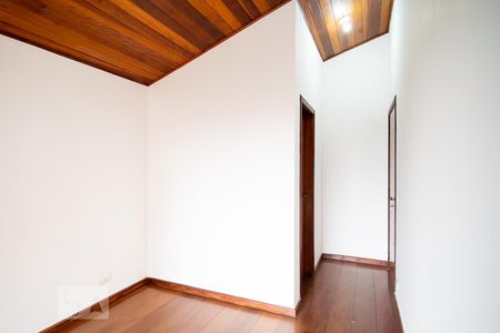 Casa para alugar com 286m², 3 quartos e 4 vagasSuíte 2