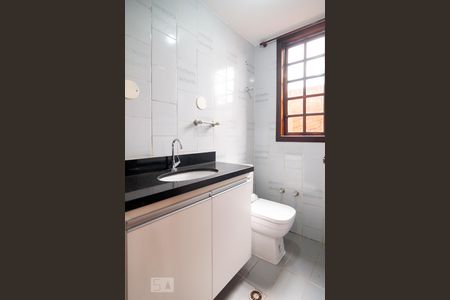 Casa para alugar com 286m², 3 quartos e 4 vagasLavabo