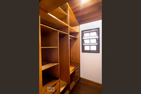 Casa para alugar com 286m², 3 quartos e 4 vagasCloset Suíte 3 Master