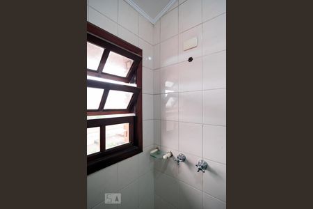 Casa para alugar com 286m², 3 quartos e 4 vagasBanheiro Suíte 2