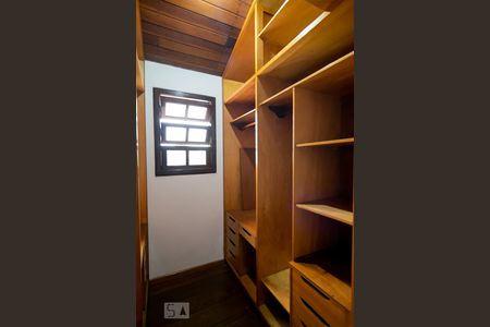 Casa para alugar com 286m², 3 quartos e 4 vagasCloset Suíte 3 Master