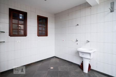 Casa para alugar com 286m², 3 quartos e 4 vagasÁrea de Serviço