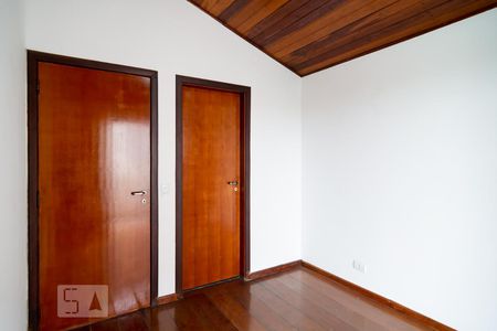 Casa para alugar com 286m², 3 quartos e 4 vagasSuíte 1