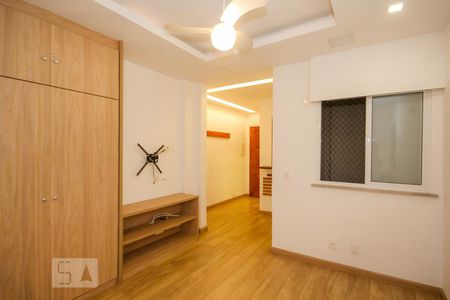 Sala de apartamento para alugar com 1 quarto, 48m² em Copacabana, Rio de Janeiro