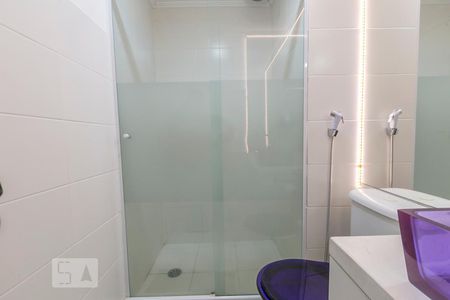 Banheiro de apartamento para alugar com 2 quartos, 50m² em Jardim Iris, São Paulo