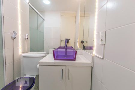Banheiro de apartamento para alugar com 2 quartos, 50m² em Jardim Iris, São Paulo