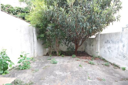 Casa à venda com 135m², 3 quartos e 1 vagaQuintal Fundos