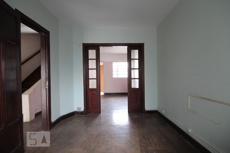 Sala de casa à venda com 3 quartos, 135m² em Vila Mariana, São Paulo