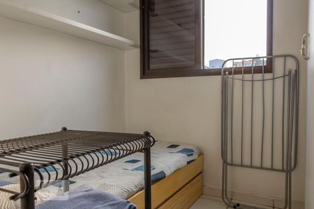 Apartamento à venda com 140m², 4 quartos e 3 vagasQuarto 6