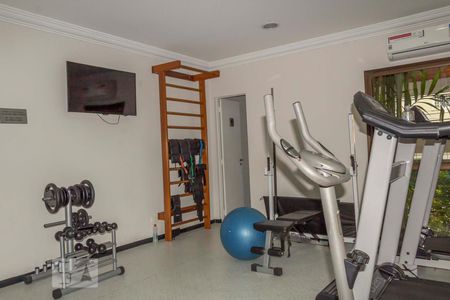 Apartamento à venda com 140m², 4 quartos e 3 vagasAcademia