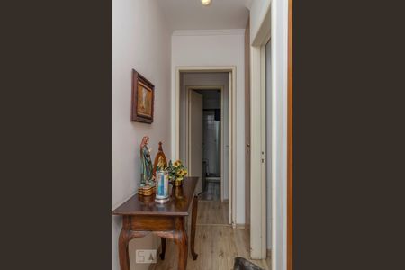 Apartamento à venda com 140m², 4 quartos e 3 vagasCorredor