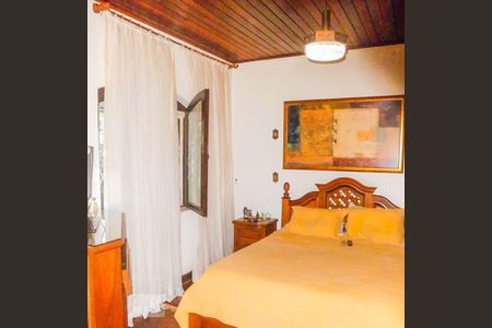 Quarto 5 Suíte de casa à venda com 5 quartos, 290m² em Vila Monumento, São Paulo