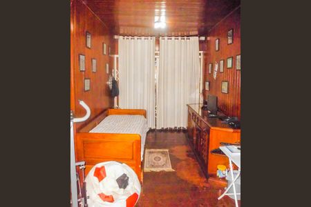 Casa à venda com 290m², 5 quartos e 5 vagasQuarto 4