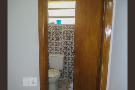 Casa à venda com 550m², 5 quartos e sem vagaBanheiro