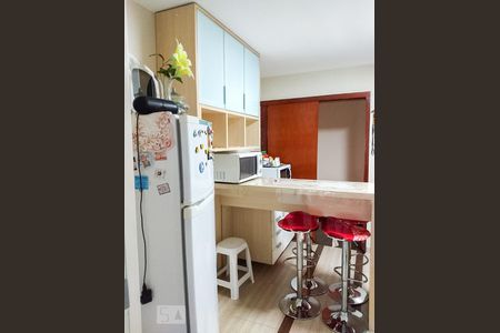 Apartamento à venda com 90m², 3 quartos e 2 vagasCozinha