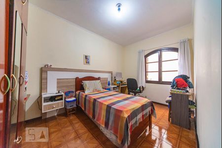 Casa à venda com 242m², 3 quartos e sem vagaQuarto 2