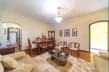 Sala de casa à venda com 3 quartos, 242m² em Vila Curuçá, Santo André