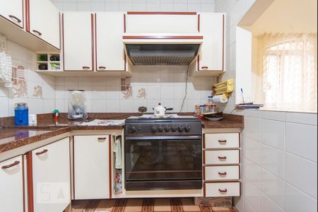 Casa à venda com 242m², 3 quartos e sem vagaCozinha - Fogão 