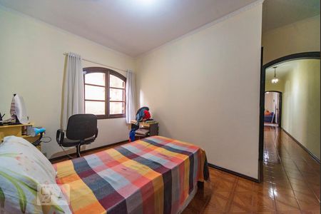 Casa à venda com 242m², 3 quartos e sem vagaQuarto 2