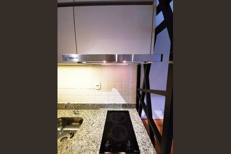 Studio à venda com 28m², 1 quarto e sem vaga Studio à venda com 28m², 1 quarto e sem vagaCozinha