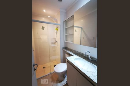 Studio à venda com 28m², 1 quarto e sem vaga Studio à venda com 28m², 1 quarto e sem vagaBanheiro