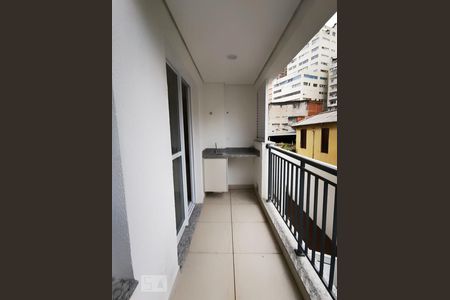 Studio à venda com 28m², 1 quarto e sem vaga Studio à venda com 28m², 1 quarto e sem vagaVaranda