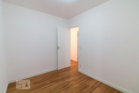 Quarto 1 de apartamento para alugar com 2 quartos, 58m² em Jardim Flor da Montanha, Guarulhos