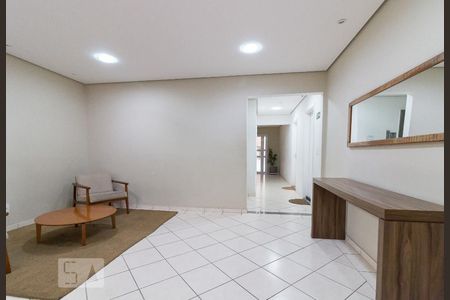 Apartamento para alugar com 58m², 2 quartos e 1 vagaHall de entrada do bloco