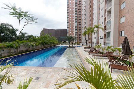 Apartamento para alugar com 58m², 2 quartos e 1 vagaPiscinas