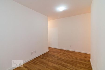 Sala de apartamento para alugar com 2 quartos, 58m² em Jardim Flor da Montanha, Guarulhos