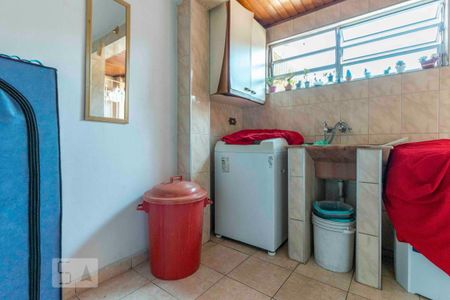 Casa à venda com 280m², 3 quartos e 1 vaga Casa à venda com 280m², 3 quartos e 1 vagaÁrea de Serviço