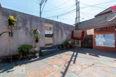 Casa à venda com 280m², 3 quartos e 1 vaga Casa à venda com 280m², 3 quartos e 1 vagaQuintal - Garagem