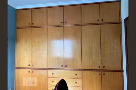 Apartamento à venda com 248m², 4 quartos e 4 vagasQuarto 3