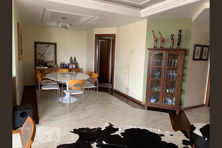 Sala de apartamento à venda com 4 quartos, 248m² em Vila Mariana, São Paulo