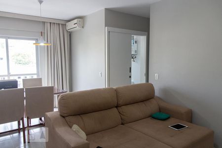 Apartamento à venda com 70m², 2 quartos e 1 vaga Apartamento à venda com 70m², 2 quartos e 1 vagaSala
