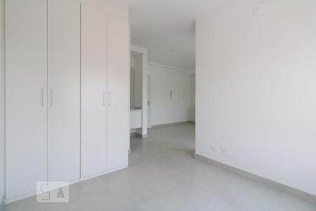 Quarto de kitnet/studio para alugar com 1 quarto, 35m² em Sumarezinho, São Paulo