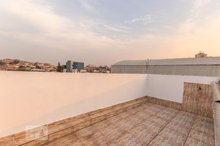 Terraço  de casa para alugar com 3 quartos, 125m² em Parque Boturussu, São Paulo
