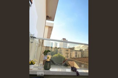 Apartamento à venda com 104m², 2 quartos e 1 vaga Apartamento à venda com 104m², 2 quartos e 1 vagaVista