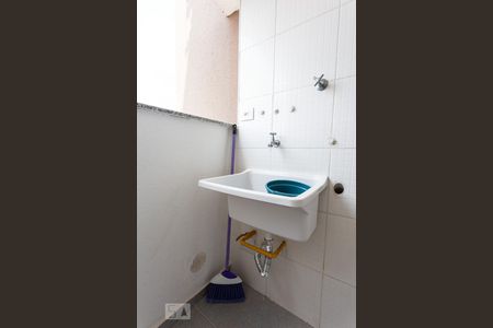 Apartamento para alugar com 55m², 2 quartos e 1 vagaÁrea de Serviço