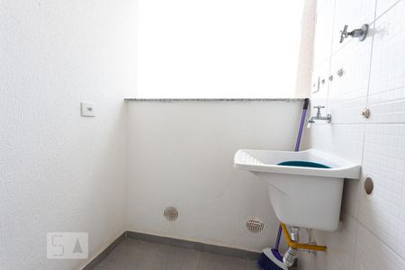 Apartamento para alugar com 55m², 2 quartos e 1 vagaÁrea de Serviço