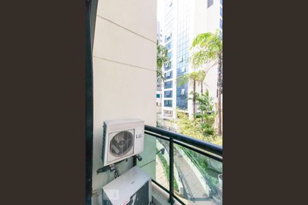 Varanda de apartamento à venda com 2 quartos, 72m² em Moema, São Paulo