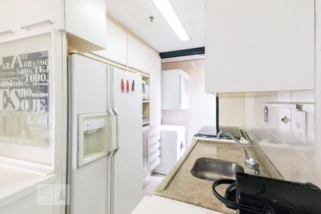Apartamento à venda com 72m², 2 quartos e 1 vagaCozinha