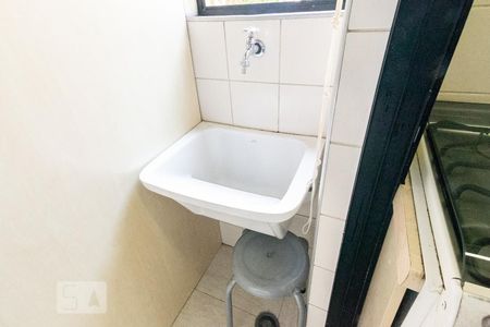 Apartamento à venda com 72m², 2 quartos e 1 vagaÁrea de Serviço