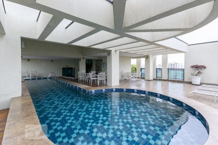 Apartamento à venda com 72m², 2 quartos e 1 vagaPiscina